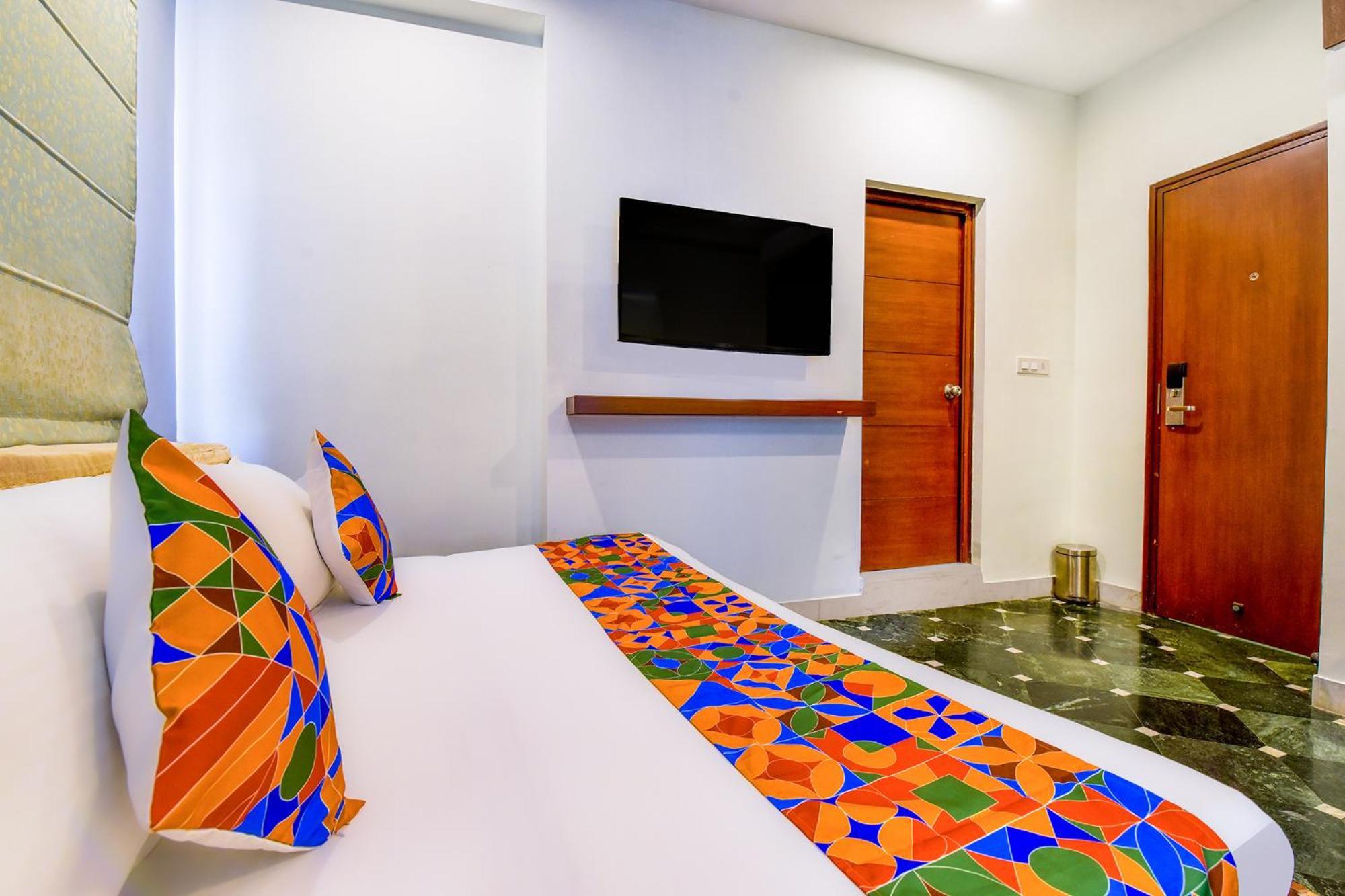 Fabhotel Naivara Boutique Udaipur Exterior photo